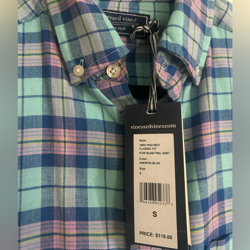 Vineyard Vines Classic Fit Men’s Twill plaid shirt Sz Small NWT